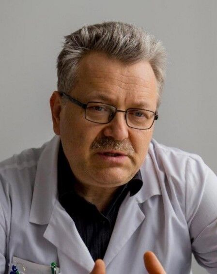 Lekarz Władimir Konstantynowicz, urolog Lukasz